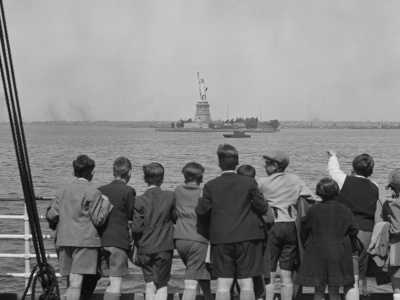 La Statua della Libert� era il primo simbolo americano che si poteva ammirare una volta giunti nei pressi di Ellis Island